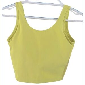Mono b Crop tank with built in Bra NWT